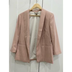 H&M light pink blazer